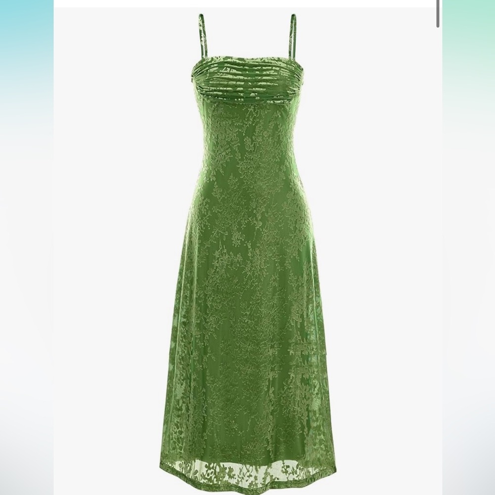 Elegant Green Evening Dress